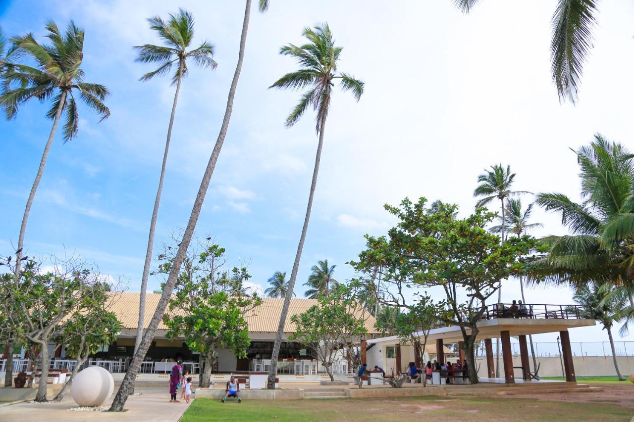 Pegasus Reef - A Beach Resort In Colombo Wattala Exterior foto